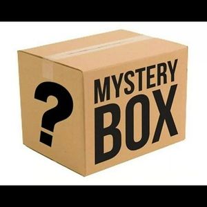 Mystery box of cards guaranteed hits. Rookies numbered auto patches and more!